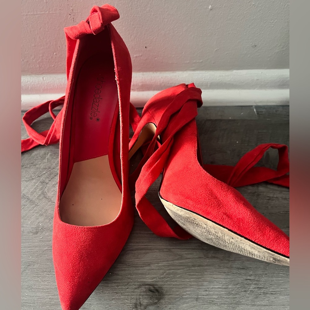 ShoeDazzle Tie Up Red Pump
